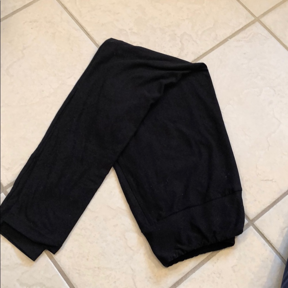 Black Lularoe leggings